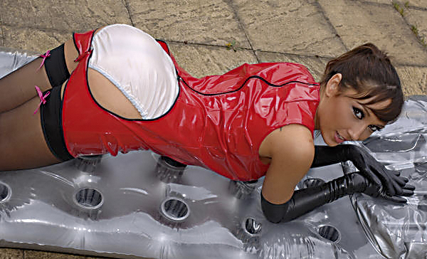 SEXY KLEID in PVC